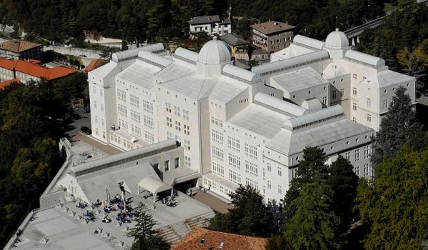 Trento Üniversitesi